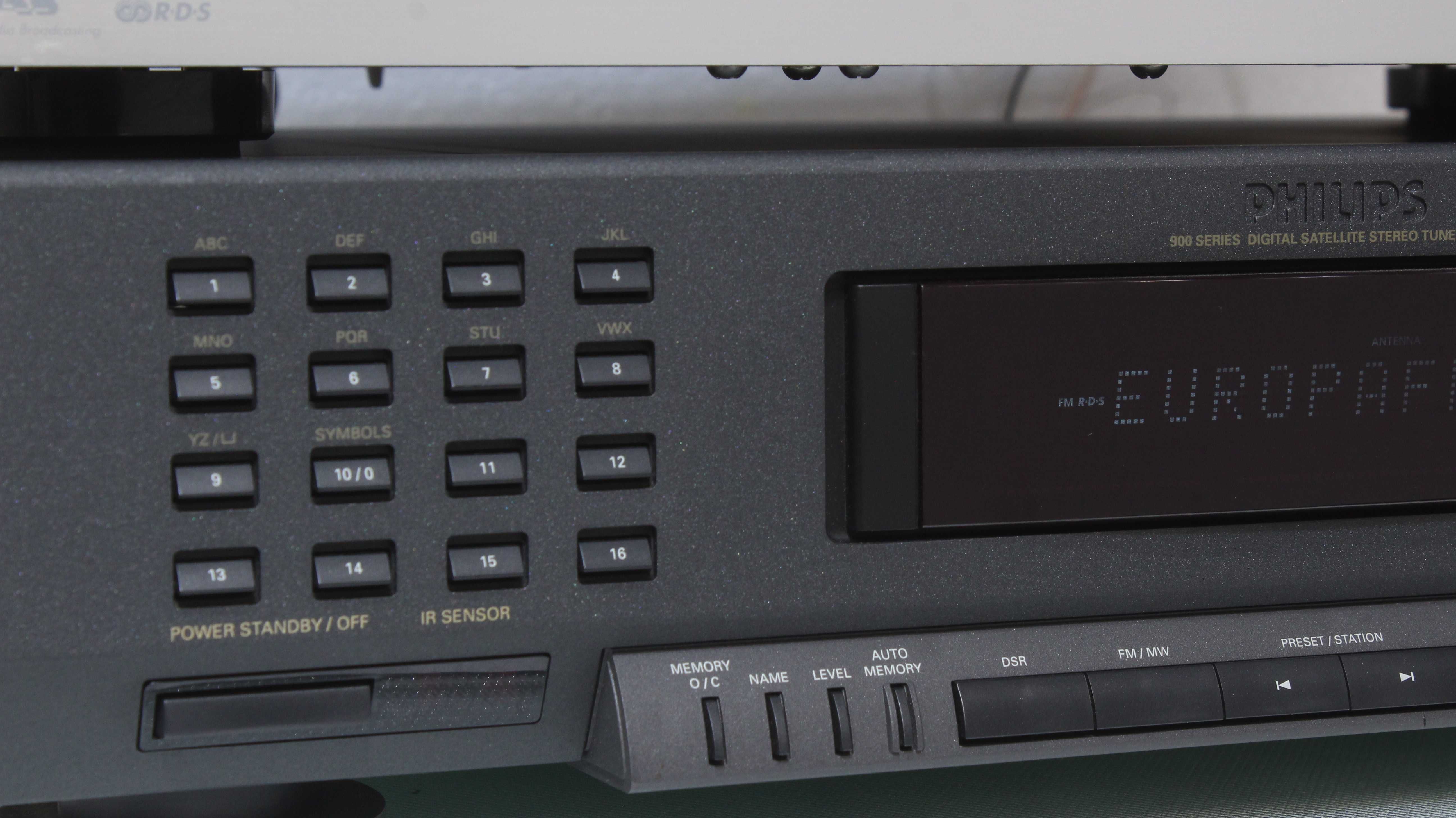 Defect ! Tuner Philips,Sony,Denon.