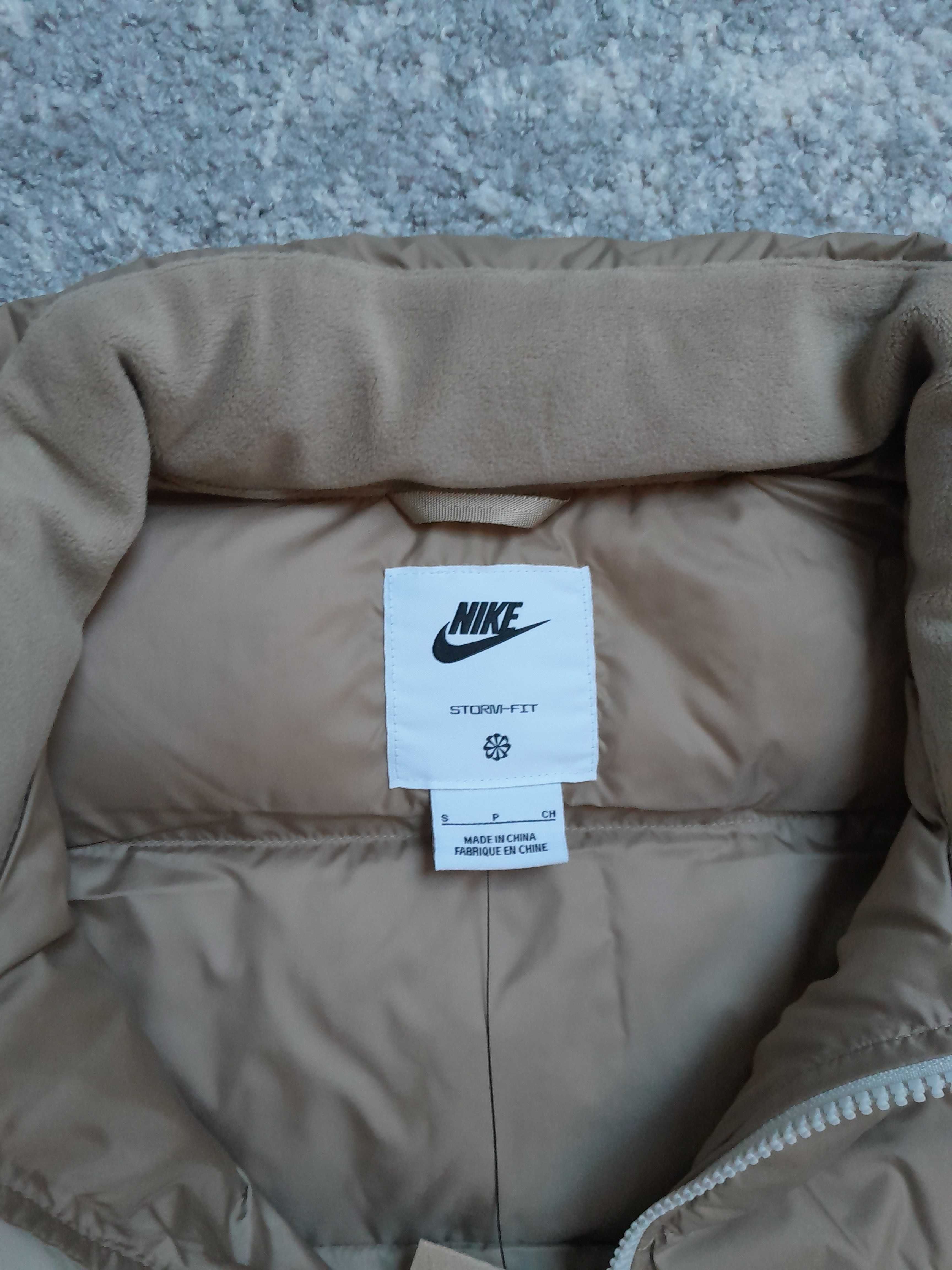 Nike Storm-FIT veste