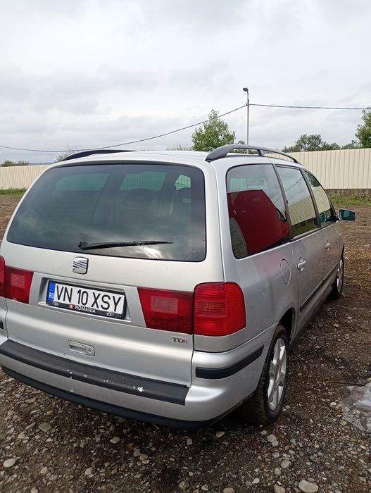 Seat alhambra 2007 7 locuri 1400 euro