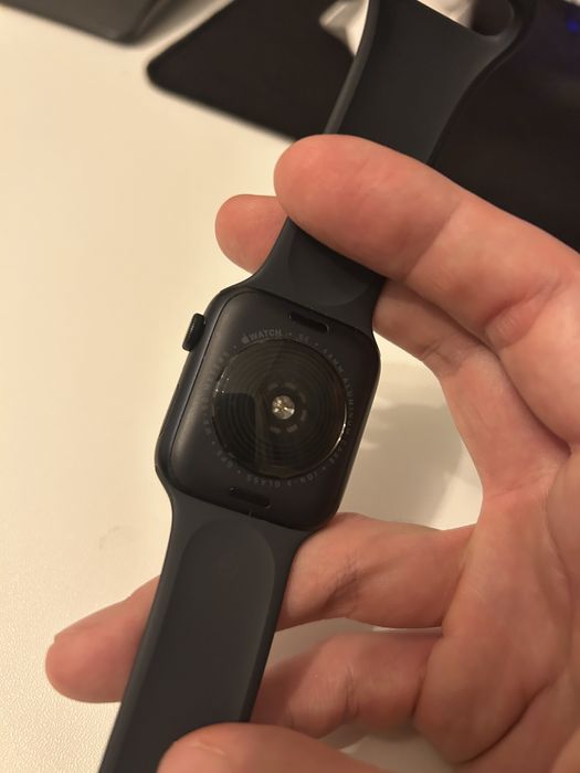 Vand Apple Watch SE 3 impecabil
