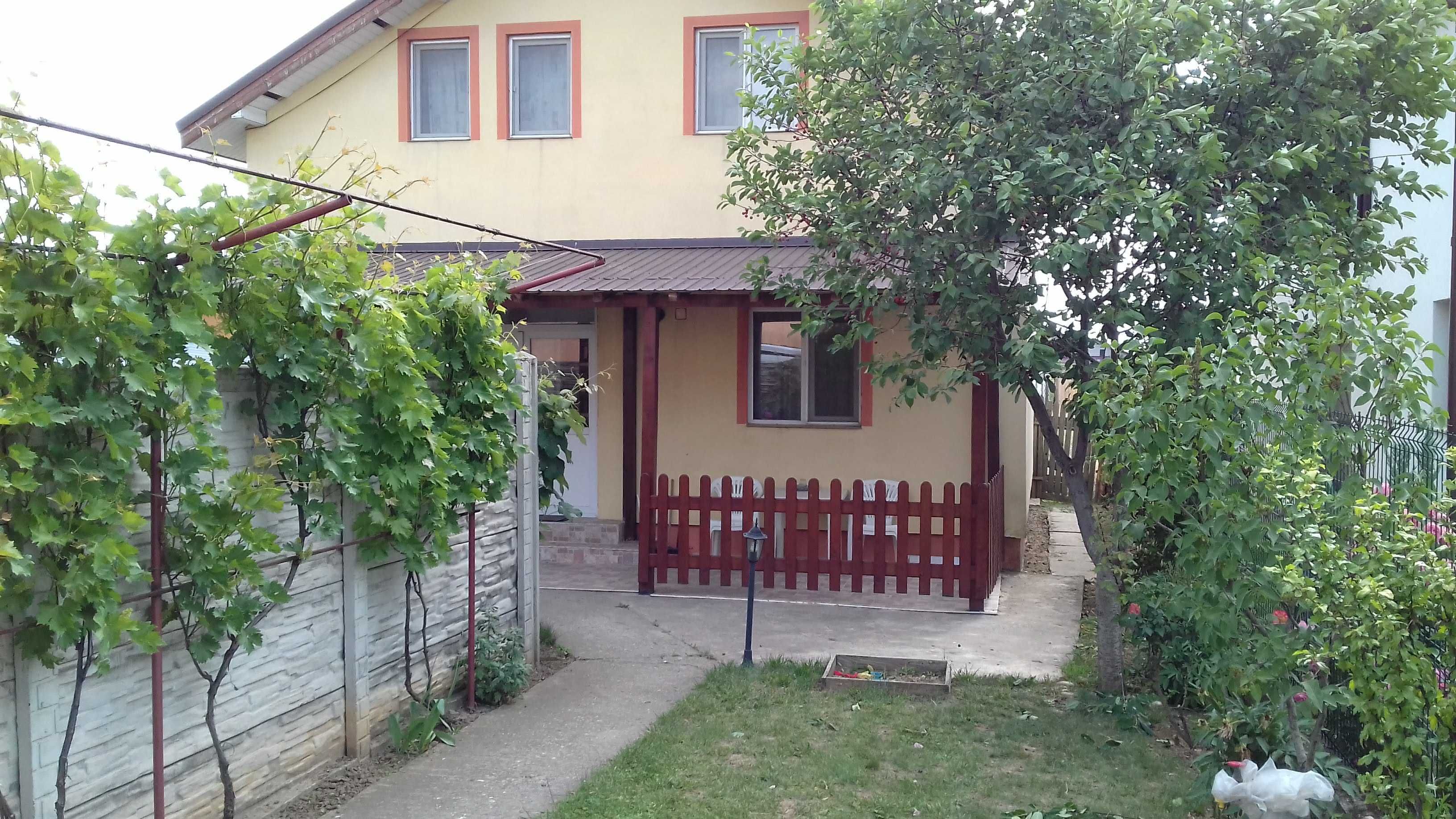 Proprietar închiriez casa P+M Bariera Vâlcii