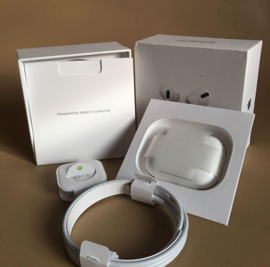 Безжични слушалки Apple - AirPods Pro 2nd Gen, бели