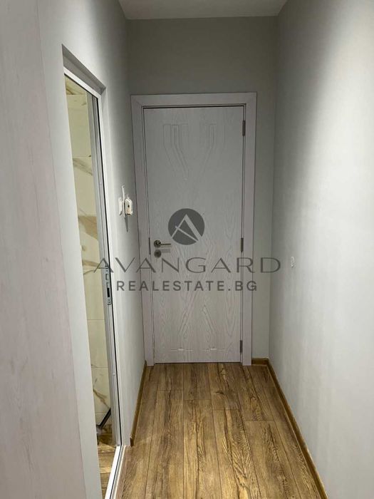 Продава се Тристаен апартамент в Пловдив, Христо Смирненски - 66 кв.м за 2319 €/кв.м - Снимка #9