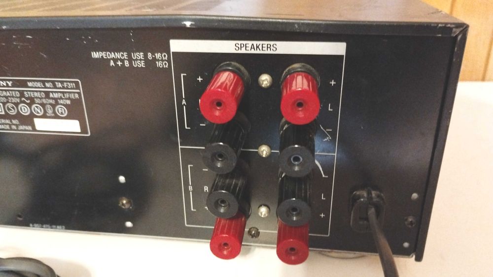 amplificator Sony taf311 radio casetofon