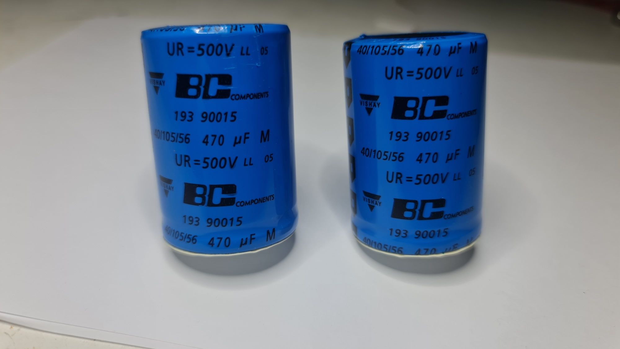 condensator electrolitic 470uF 320uF 500V pt. invertor hybrid, sau 390