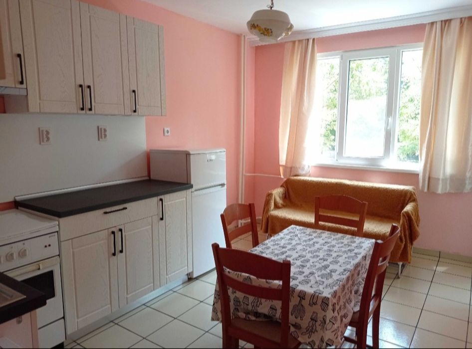 Дава се под наем Двустаен апартамент в София, Надежда 2 - 50 кв.м за 459 € - Снимка #1