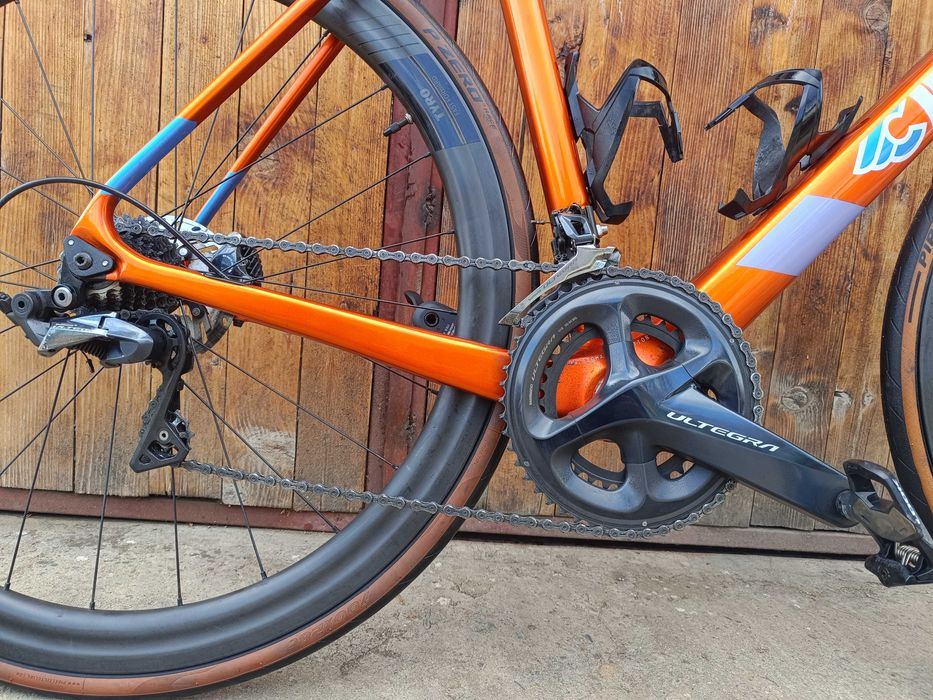 Cinelli Veltrix Ultegra Disc carbon