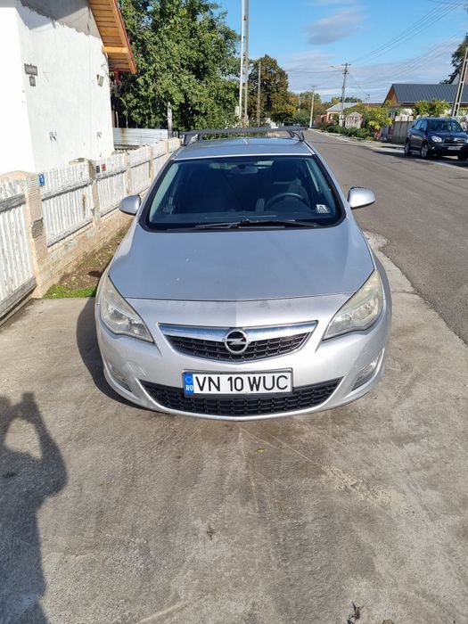 Opel astra j 2010