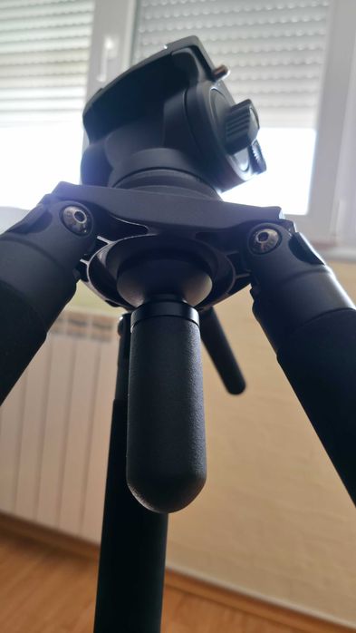 Trepied JACKALL Giant V1