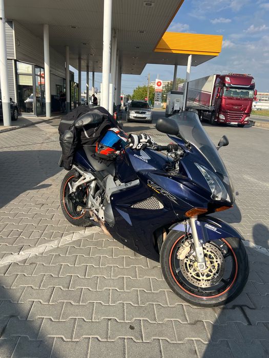 Honda VFR 800 V4 /ABS/CBS (nu kawasaki/suzuki/bmw)