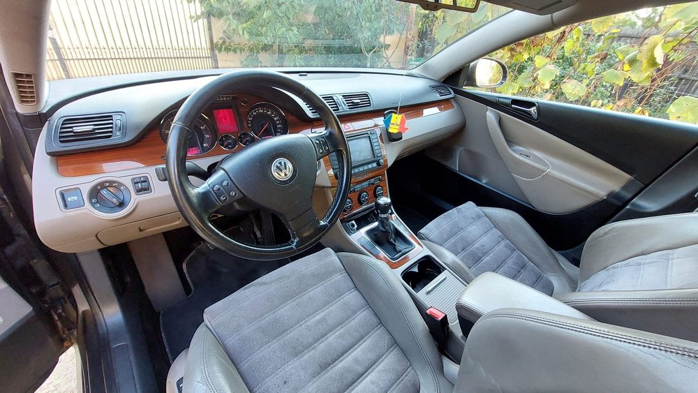 Vând Wolksvagen passat