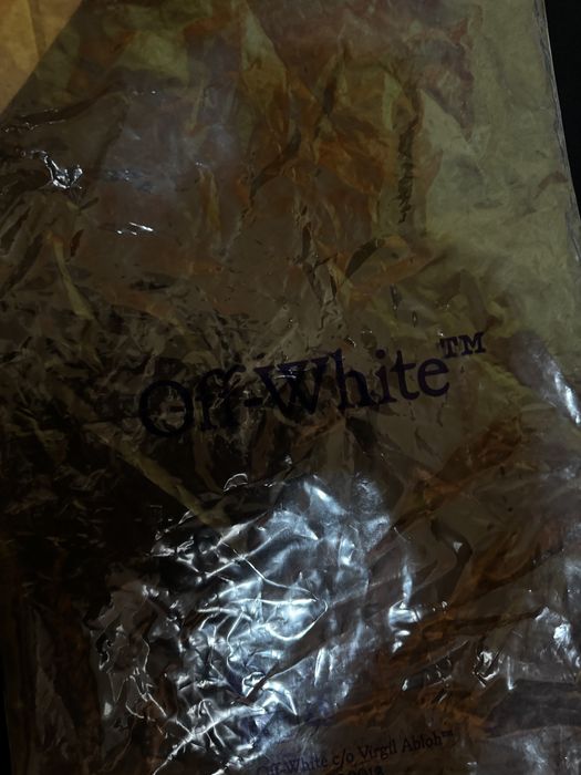 Vand tricou off white original