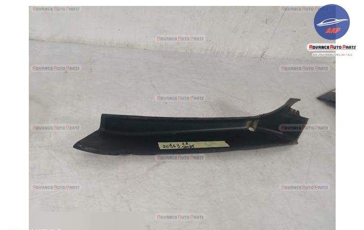 Вътрешна Тапицерия на Багажник Дясна Страна оригинална Ланд Роувър Рей