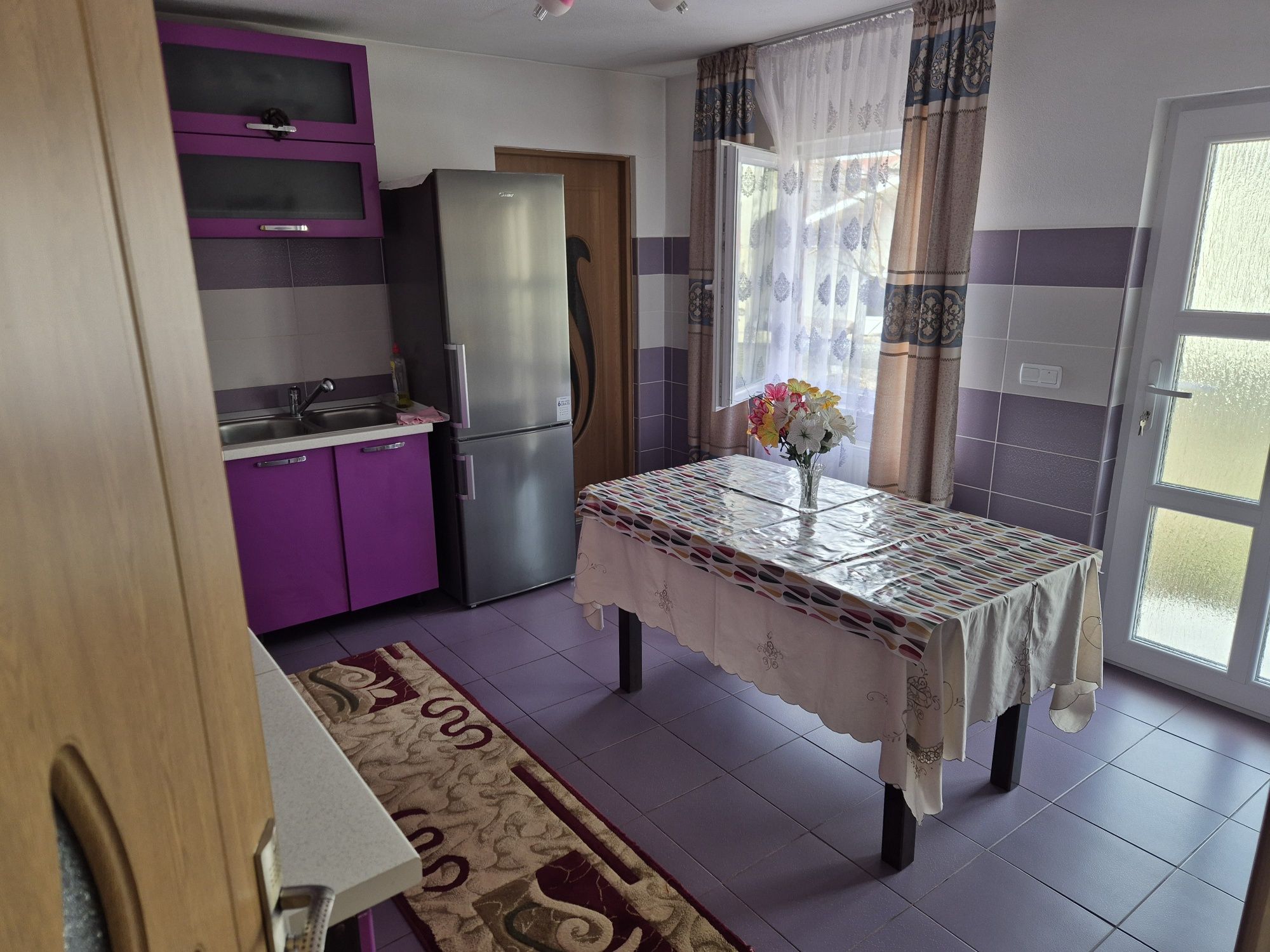 Casa de vanzare la 7 km de oraș
