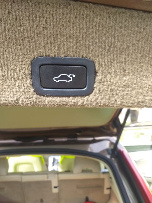 Volvo XC60 - 4x4 / 2.4 - An 2010