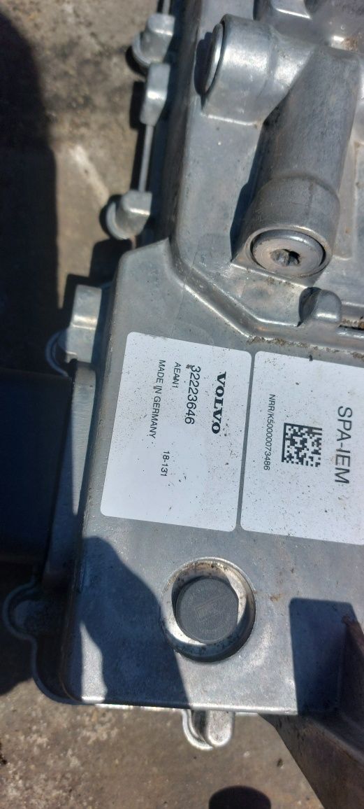 Invertor hybrid Volvo Xc90 an 2020 cod 32223646