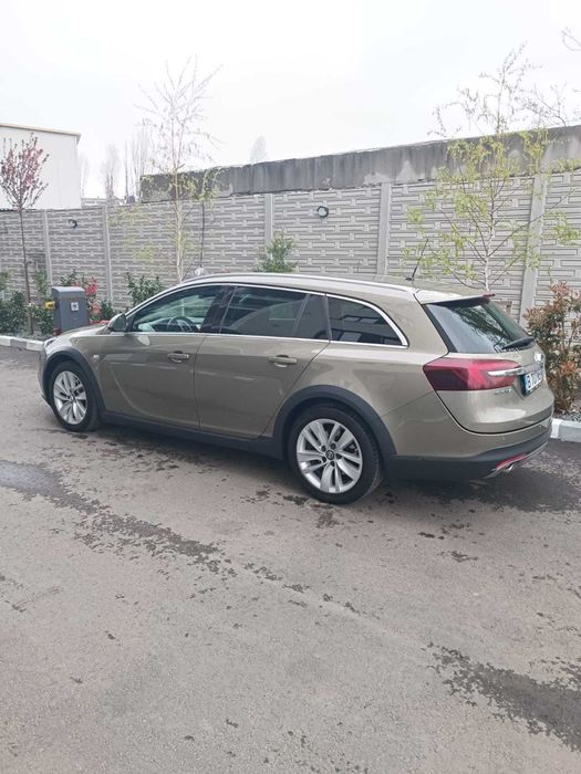 opel insignia tourer