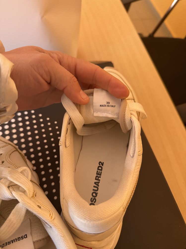 Dsquared D2 маратонки носени броени пъти
