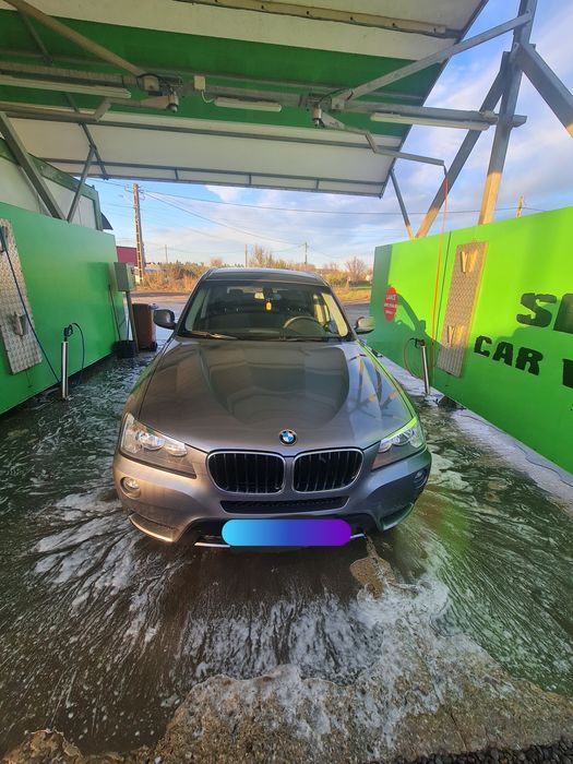 Vând BMW x3 2011