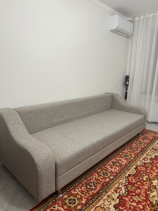 Диван в отличном состоянии