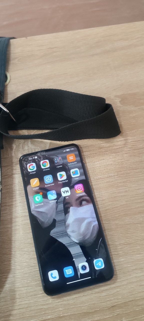 Redmi note9 sotiladi 64/4 hech nimasi alishmagan idial xolatda