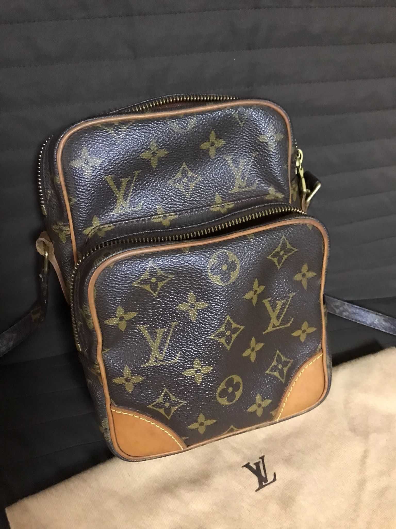 Geanta umar Louis Vuitton LV Amazon - Originala