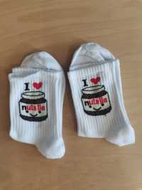 Бели сладки дълги чорапки Nutella