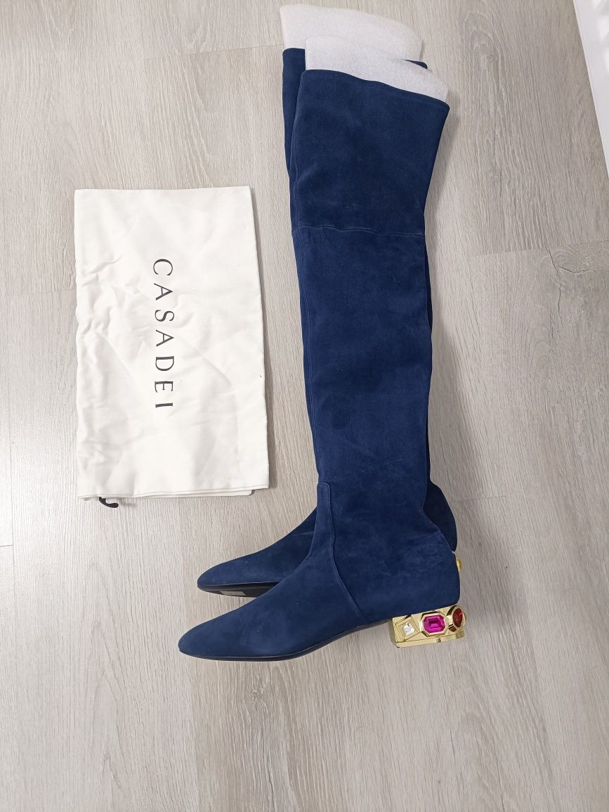 Cisme casadei piele intoarsa