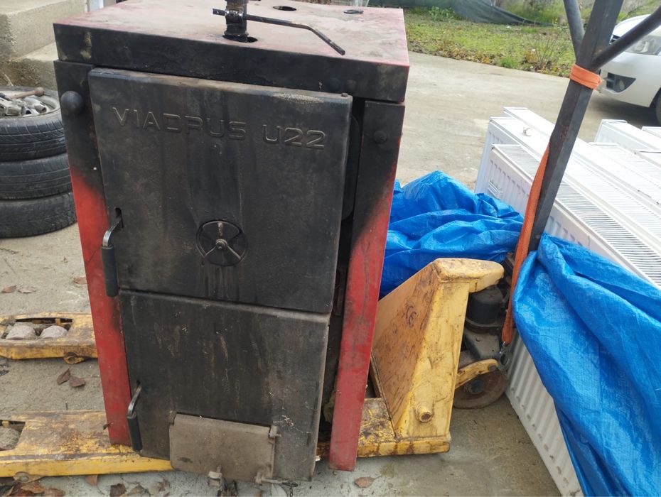 Centrala Viadrus 22 - Lemne + Calorifere