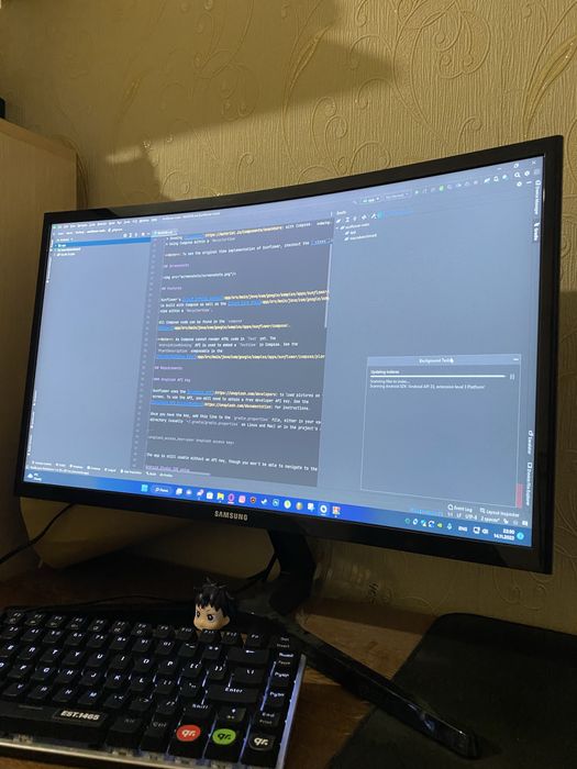 Монитор SAMSUNG 144 гц 24 дюйма