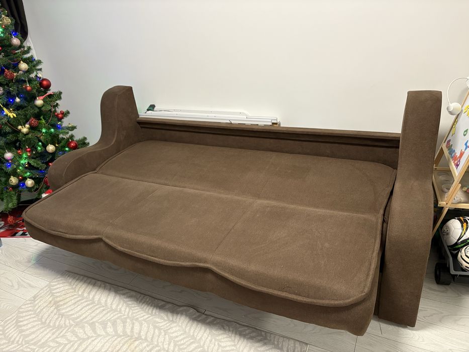 Canapea extensibilă + ladă depozitare