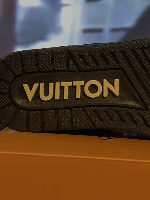 Louis Vuitton Trainer Black 43,44,45