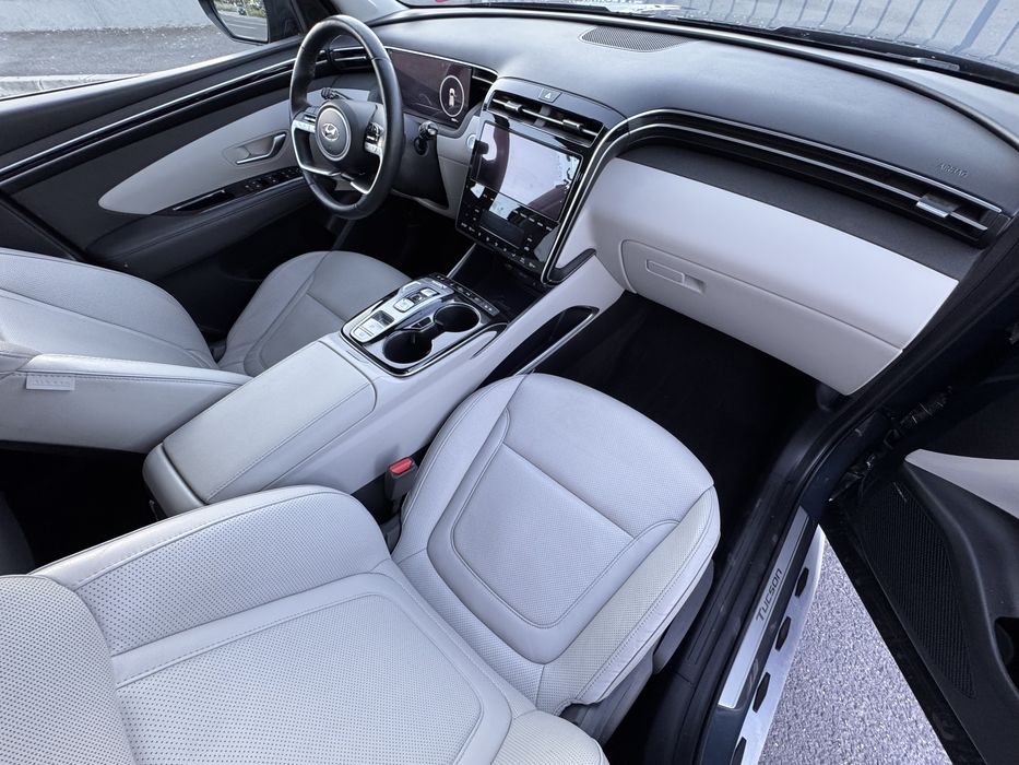 Hyundai Tucson 1.6 Full hybrid 4x4 2022 usor avariat