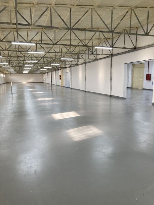 Сдается помещение 1000м2, (полимерный пол) под склад, цех.