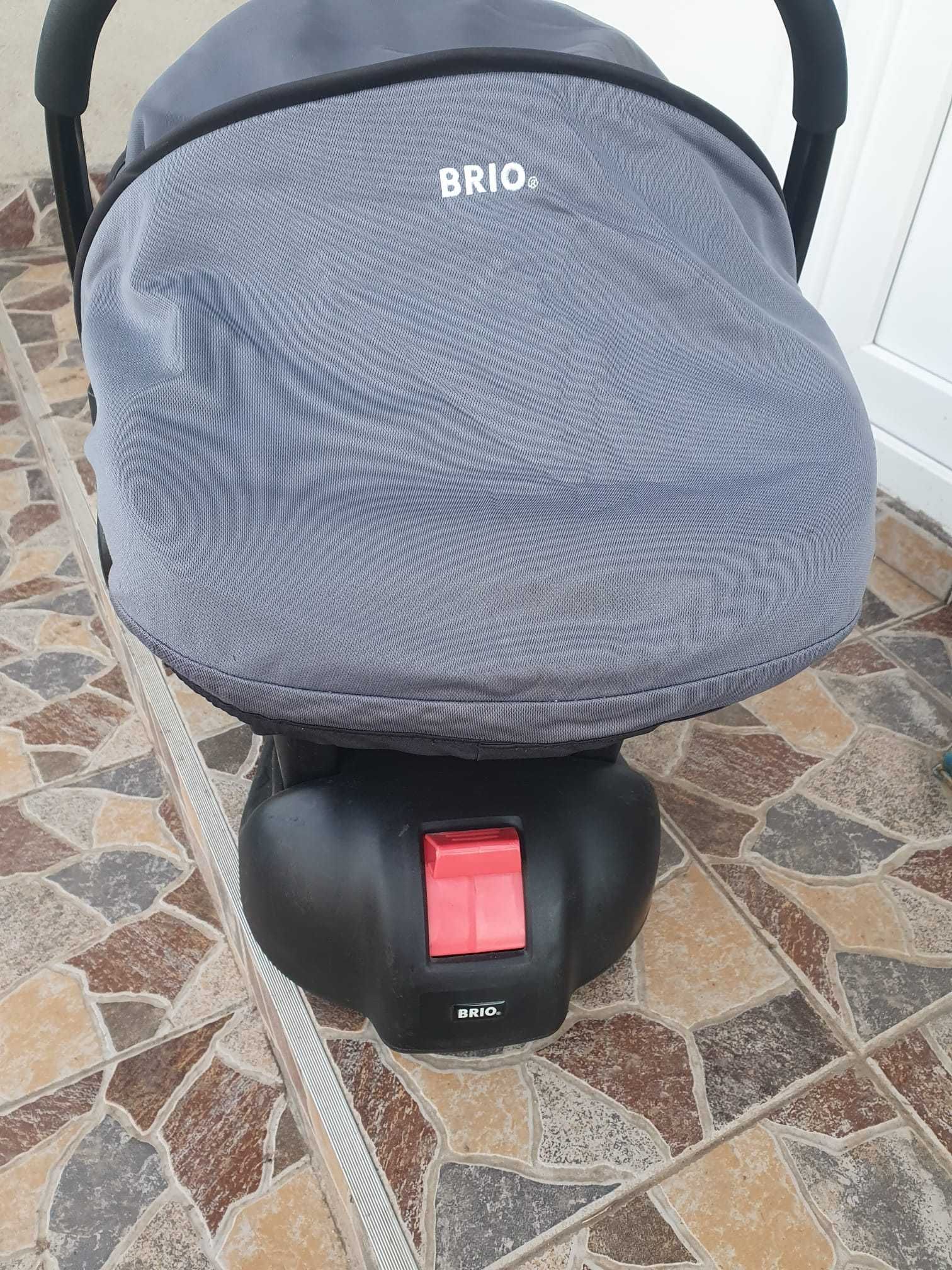 Vand scoica cu isofix