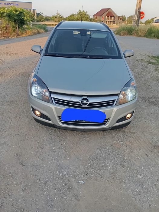 Vând Opel Astra H
