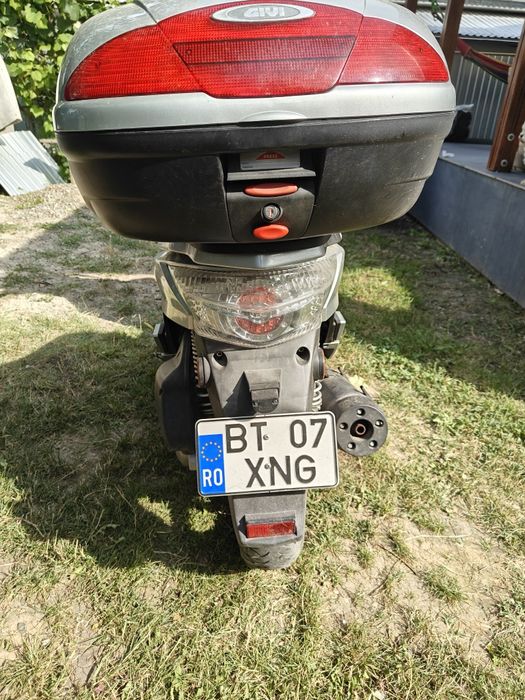 Scuter Kymco 250