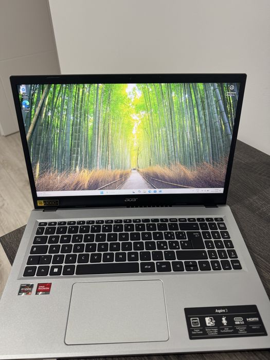 Vand laptop Acer Aspire 3 A315-24P-R2KM