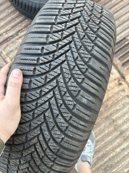 Джанти с гуми Land Rover 5x108 17”