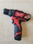 Milwaukee M 12 BPD - masina de gaurit si insurubat