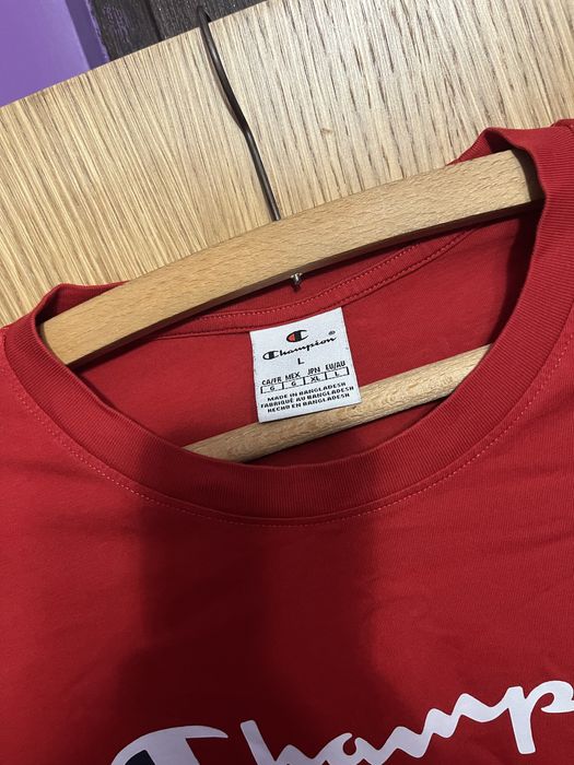 Vand tricou Champion