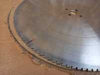 Vand 2 discuri debitat pvc si aluminiu 550x4.4/3.8 x32