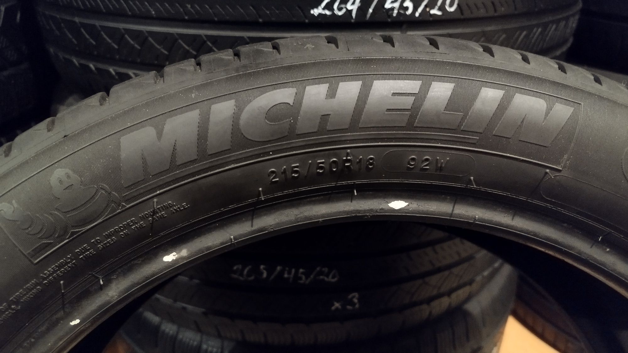 Michelin 215/50/18