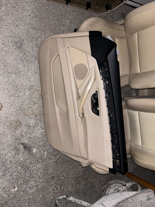 Салон (седалки+кори+подлакътник) bmw f 10