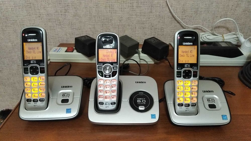 Продам радиотелефон UNIDEN.