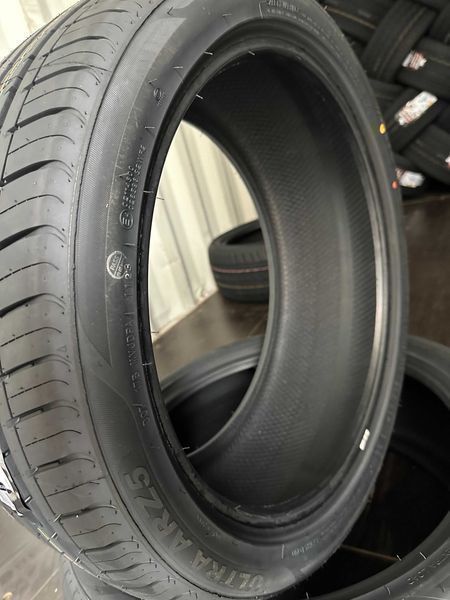 Нови летни гуми ARIVO ULTRA ARZ5 245/40R19 98W XL НОВ DOT