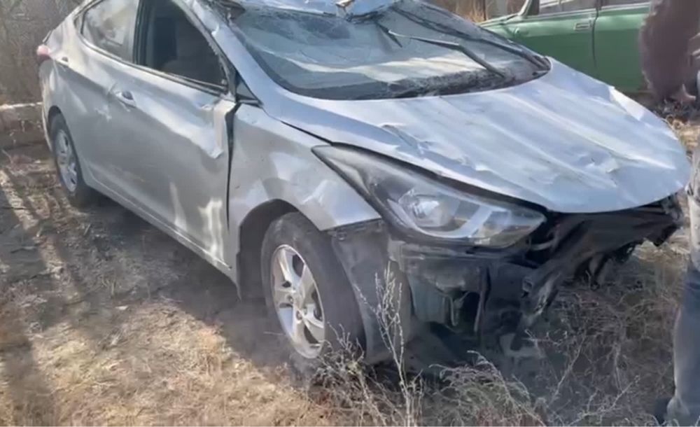 Hyundai Elantra по запчастям