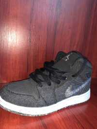 Air Jordan 1 Mid Crater Black