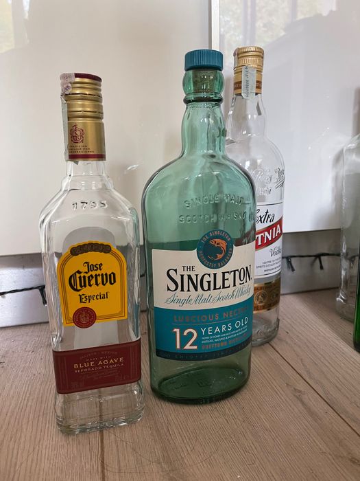 Стъклени бутилки от алкохол бутилка шише стъкло