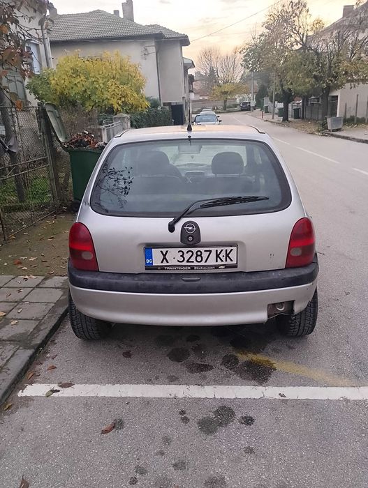 Opel corsa 1.4 benzin